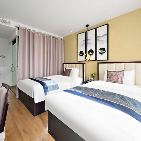 Beijing Tangfu Nanluoguxiang Wang Fu Jing Forbidden City Snack Street Hotel,1 Stop Walking To Airport Express,3 Stop To Tiananmen&Free Laundry Dry Service &Professional Free Tour Ticket Service With English Speaking Staff Extérieur photo