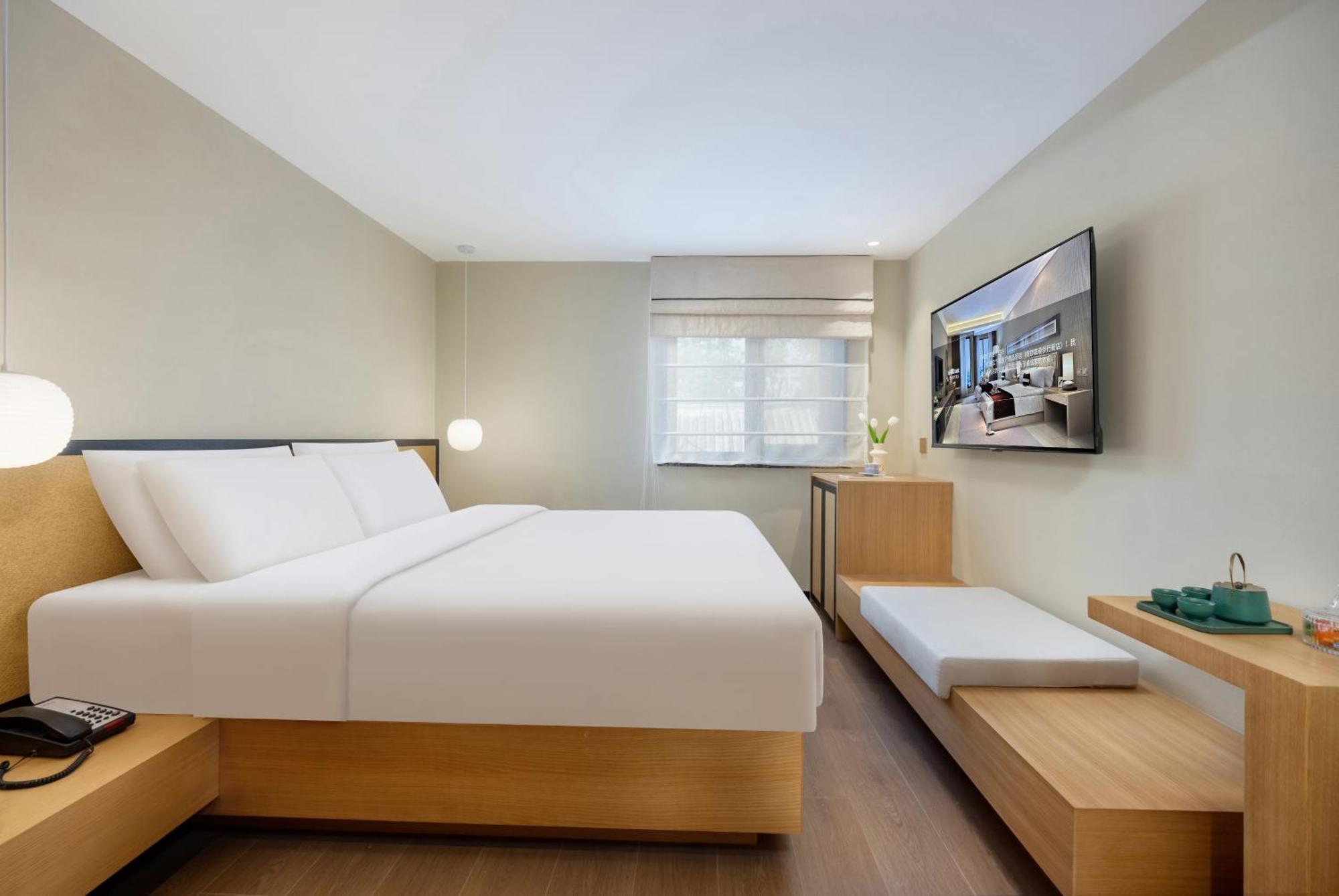 Beijing Tangfu Nanluoguxiang Wang Fu Jing Forbidden City Snack Street Hotel,1 Stop Walking To Airport Express,3 Stop To Tiananmen&Free Laundry Dry Service &Professional Free Tour Ticket Service With English Speaking Staff Extérieur photo