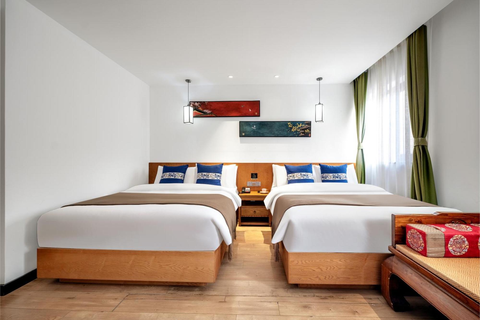 Beijing Tangfu Nanluoguxiang Wang Fu Jing Forbidden City Snack Street Hotel,1 Stop Walking To Airport Express,3 Stop To Tiananmen&Free Laundry Dry Service &Professional Free Tour Ticket Service With English Speaking Staff Extérieur photo