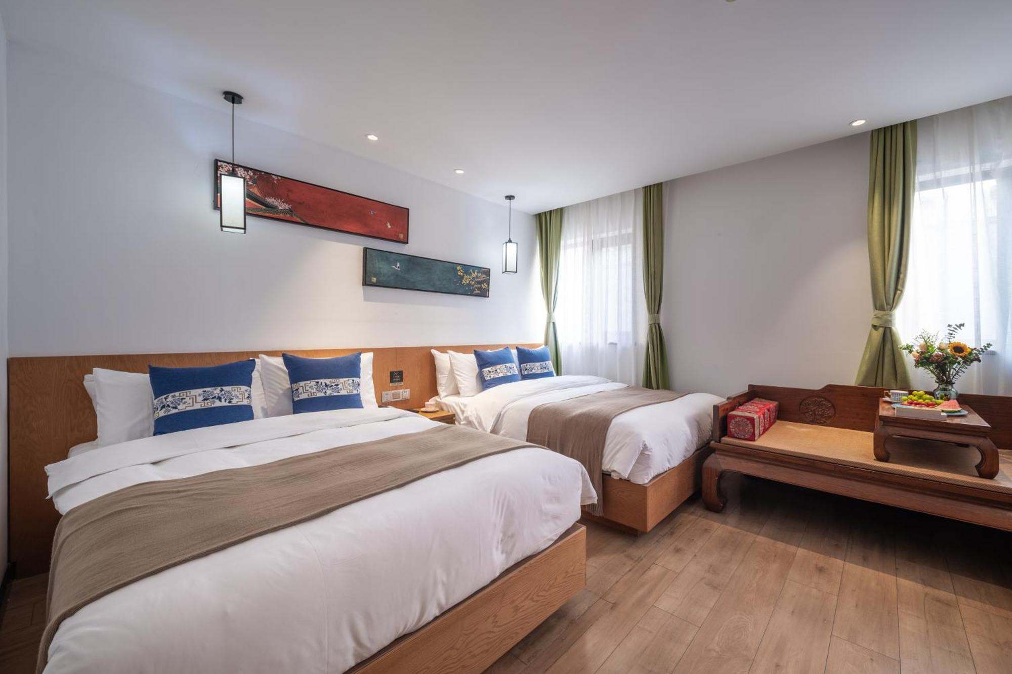 Beijing Tangfu Nanluoguxiang Wang Fu Jing Forbidden City Snack Street Hotel,1 Stop Walking To Airport Express,3 Stop To Tiananmen&Free Laundry Dry Service &Professional Free Tour Ticket Service With English Speaking Staff Extérieur photo
