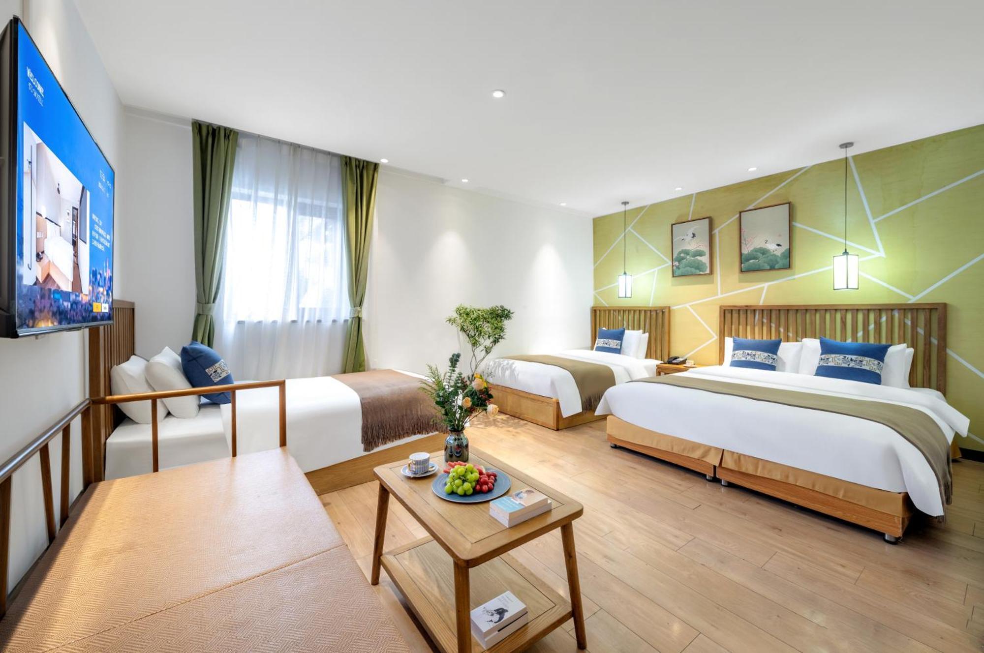 Beijing Tangfu Nanluoguxiang Wang Fu Jing Forbidden City Snack Street Hotel,1 Stop Walking To Airport Express,3 Stop To Tiananmen&Free Laundry Dry Service &Professional Free Tour Ticket Service With English Speaking Staff Extérieur photo
